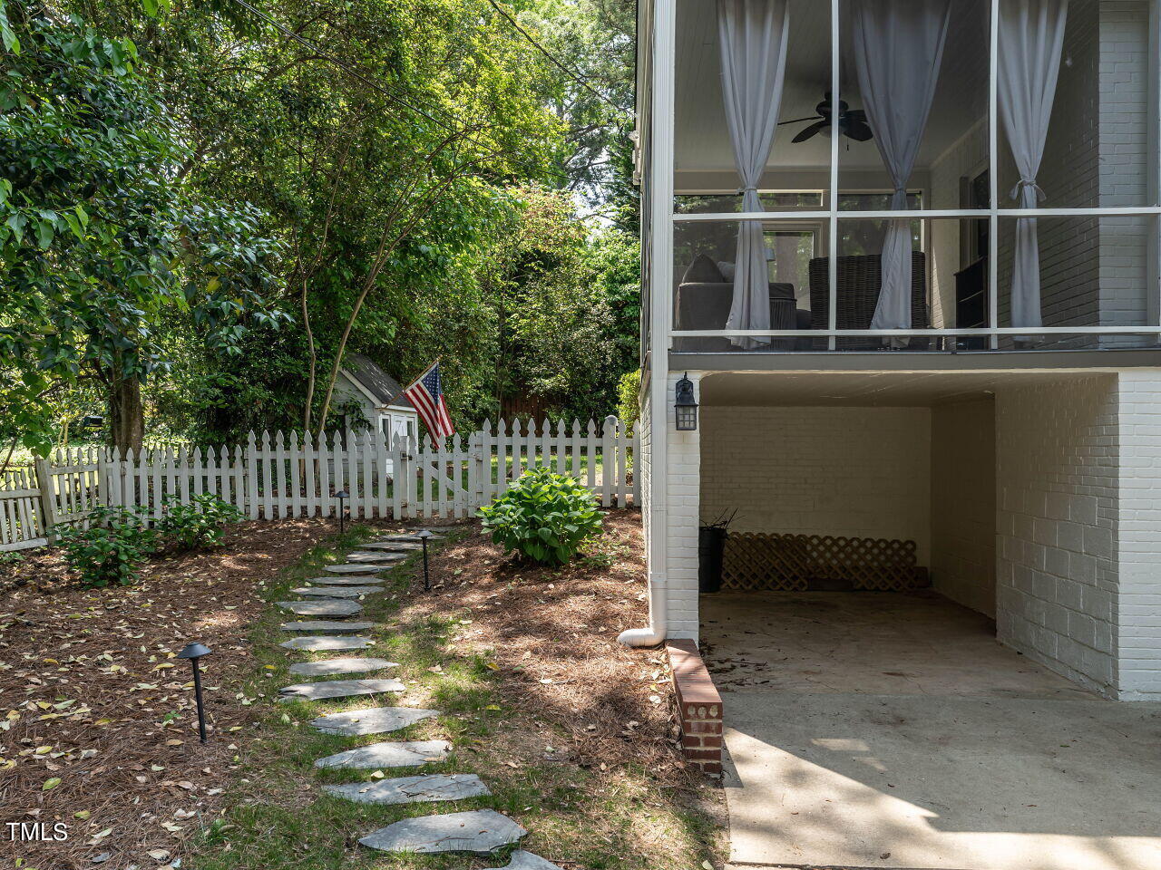 2621 Grant Avenue Raleigh, NC 27608 - Photo 29 of 33 029-1280x960-carport