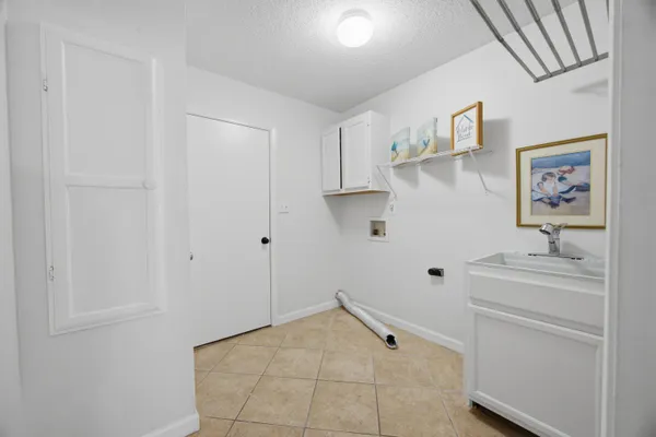 $550,000 | 2810 Lee Trevino Court, Shalimar, FL 32579