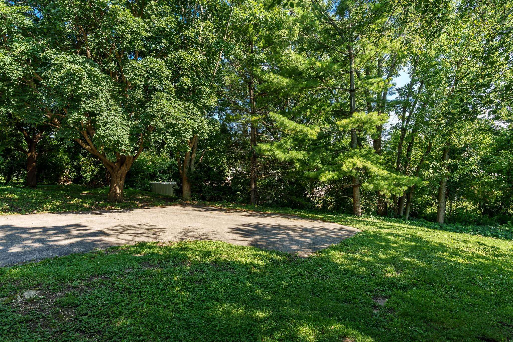 5537 Guilford Road Rockford, IL 61107 - Photo 9 of 46