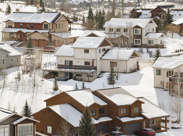 a bathroom with a sink