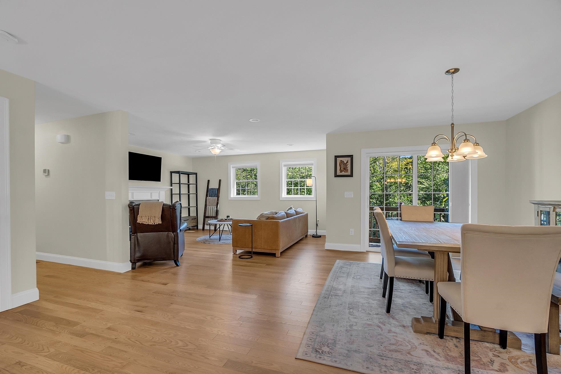 29 Cypress Circle Exeter, NH 03833 - Photo 5 of 43