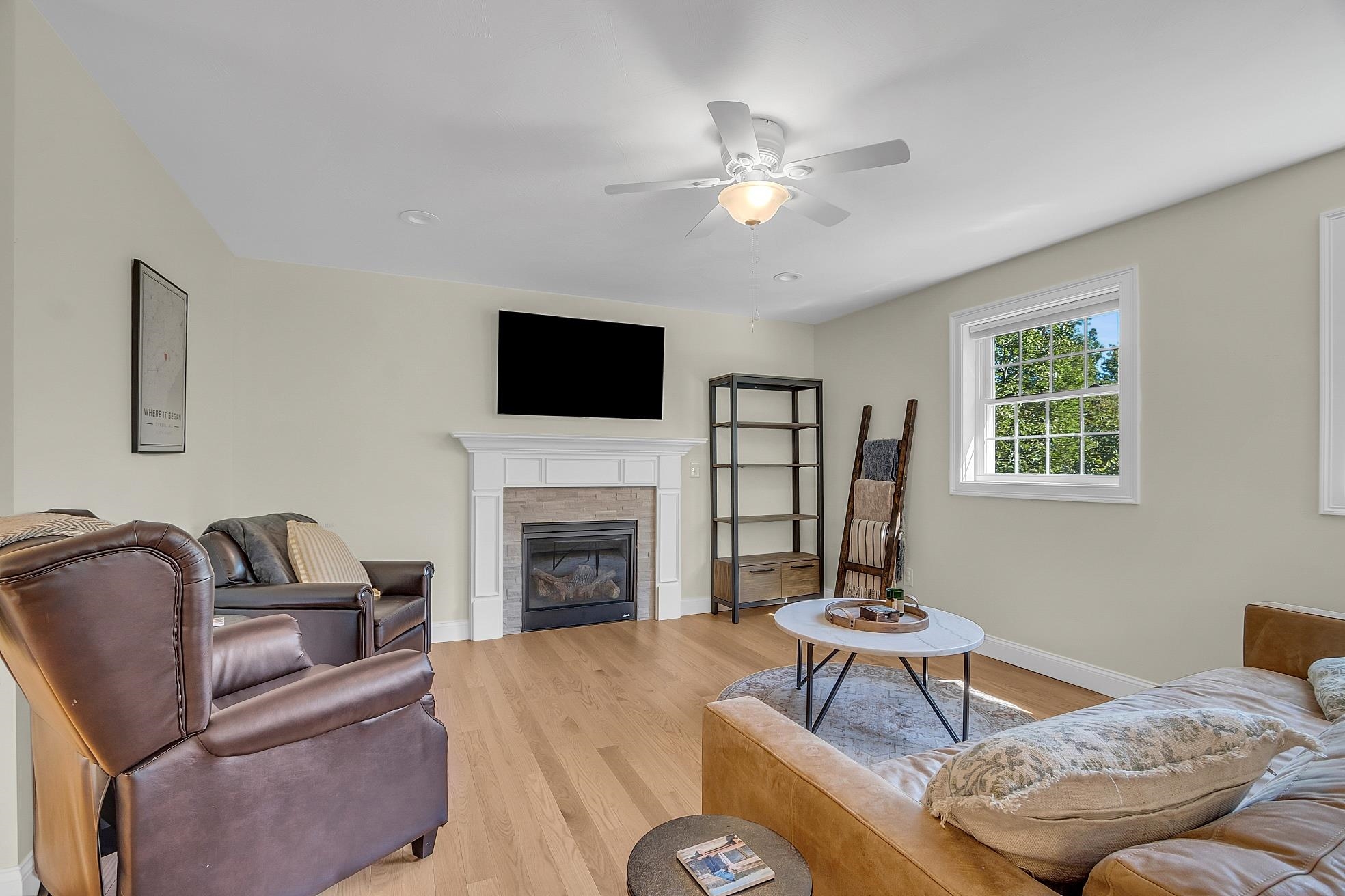 29 Cypress Circle Exeter, NH 03833 - Photo 6 of 43