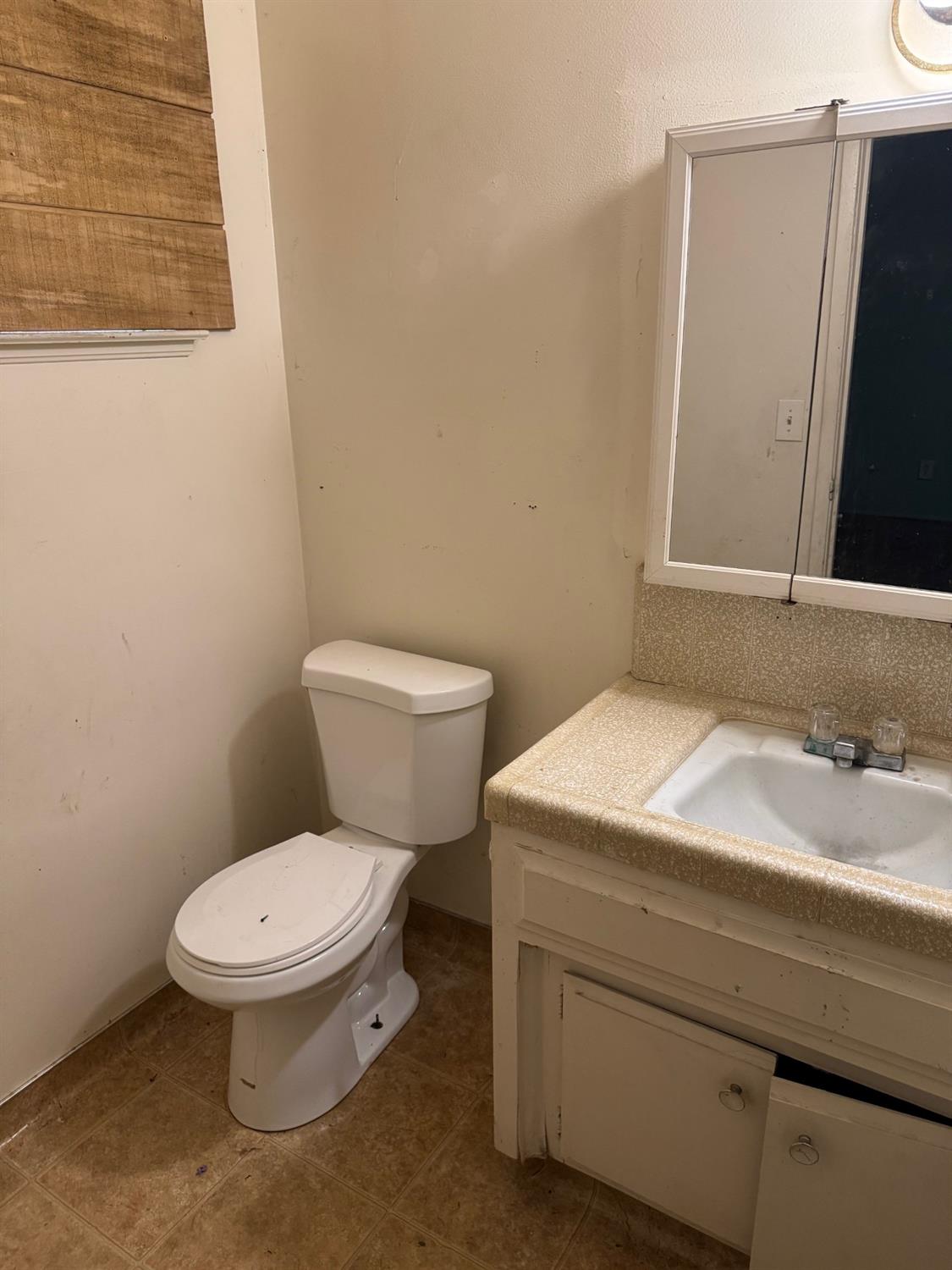 121 Maple Street Madera, CA 93637 - Photo 7 of 7 Gallery Image 7