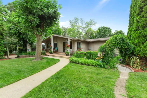 $425,000 | 6525 County Road 37 Northwest, Maple Lake, MN 55358