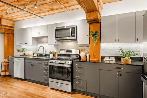$689,000 | 530 South Hewitt Street, Unit 224, Los Angeles, CA 90013