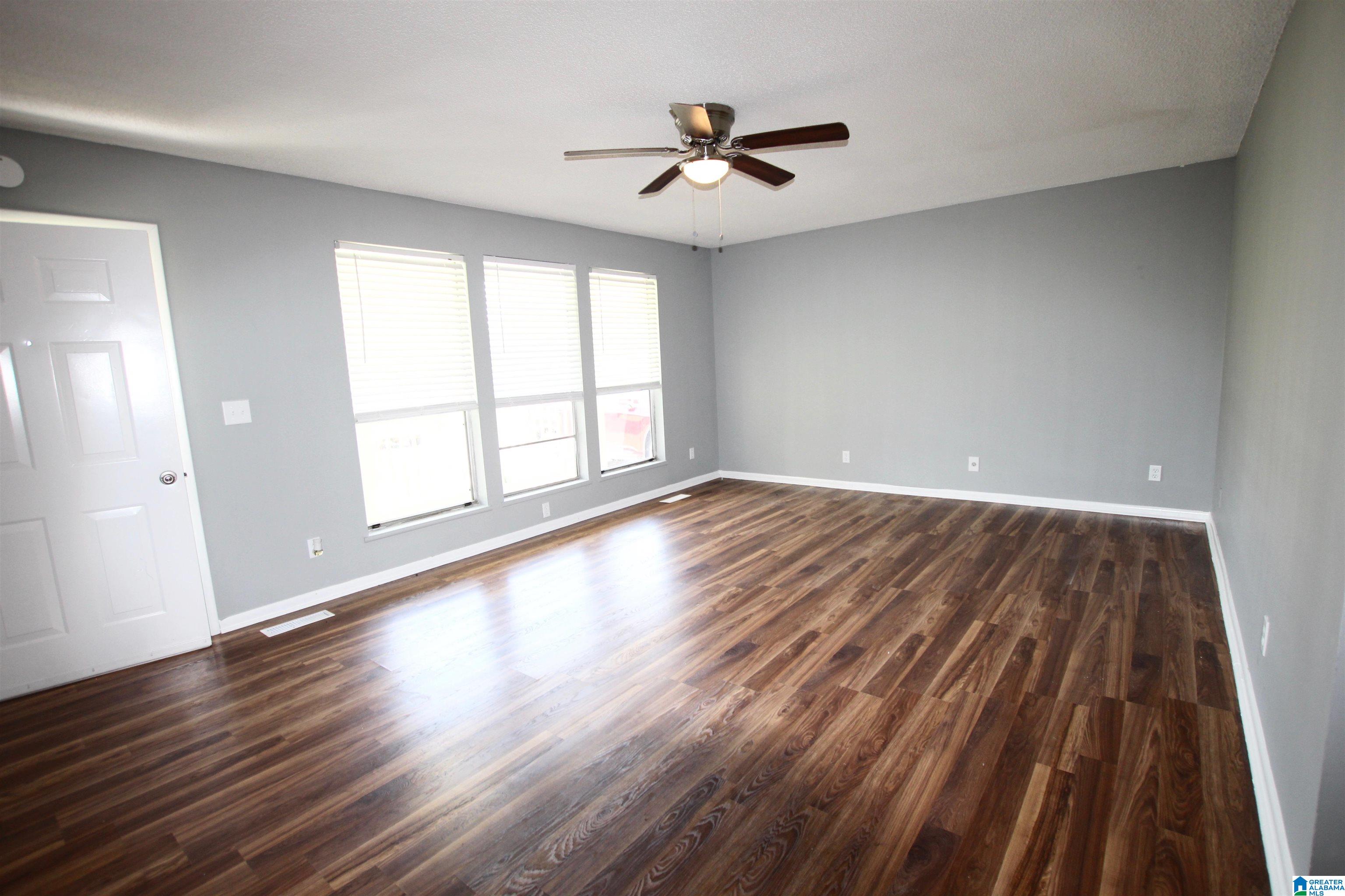 365 Seloca Road Warrior, AL 35180 - Photo 3 of 13
