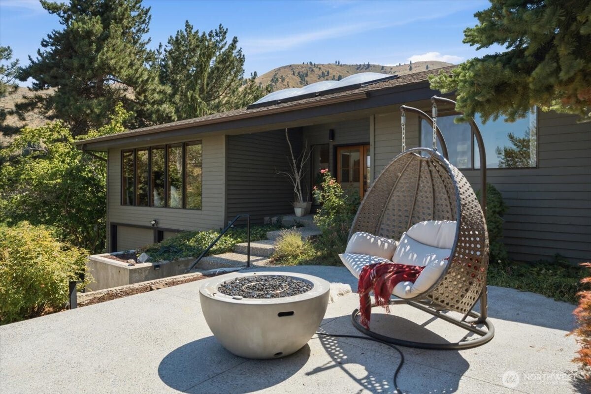 1030 Canyonside Road Wenatchee, WA 98801 - Photo 39 of 40