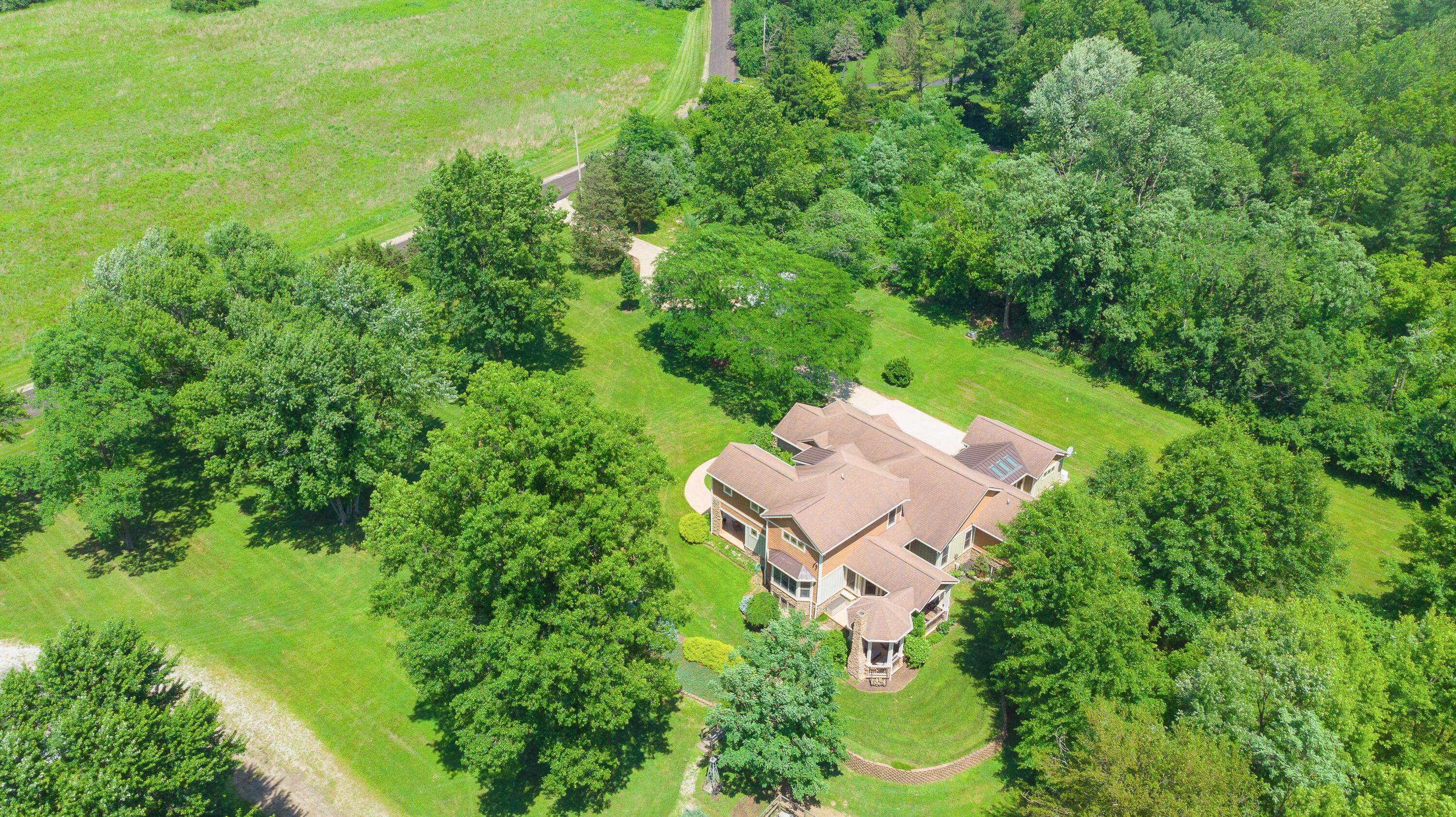 6846 Lee Road Westerville, OH 43081 - Photo 114 of 126 6846 Lee Rd Drone-54