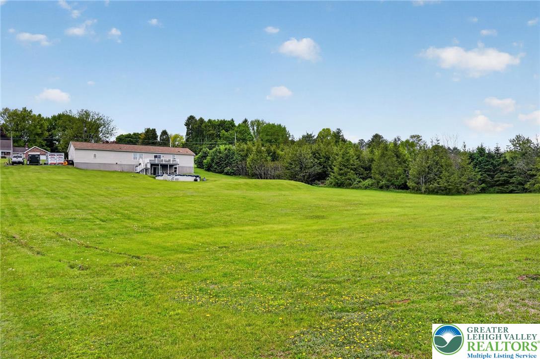 544 Bauer Road Bath, PA 18014 - Photo 38 of 47