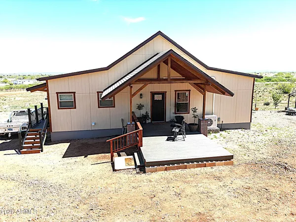 $480,000 | 286 South Palm Road, Pearce, AZ 85625