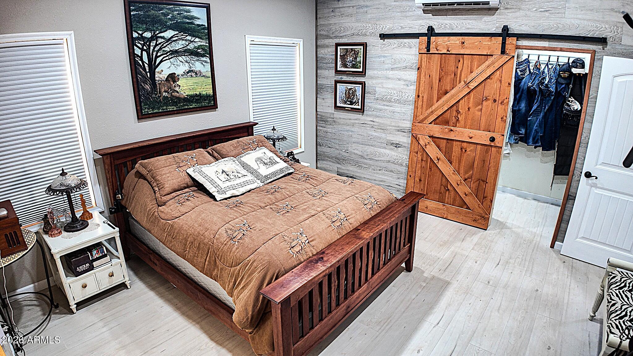 286 South Palm Road Pearce, AZ 85625 - Photo 11 of 38 palm master bed