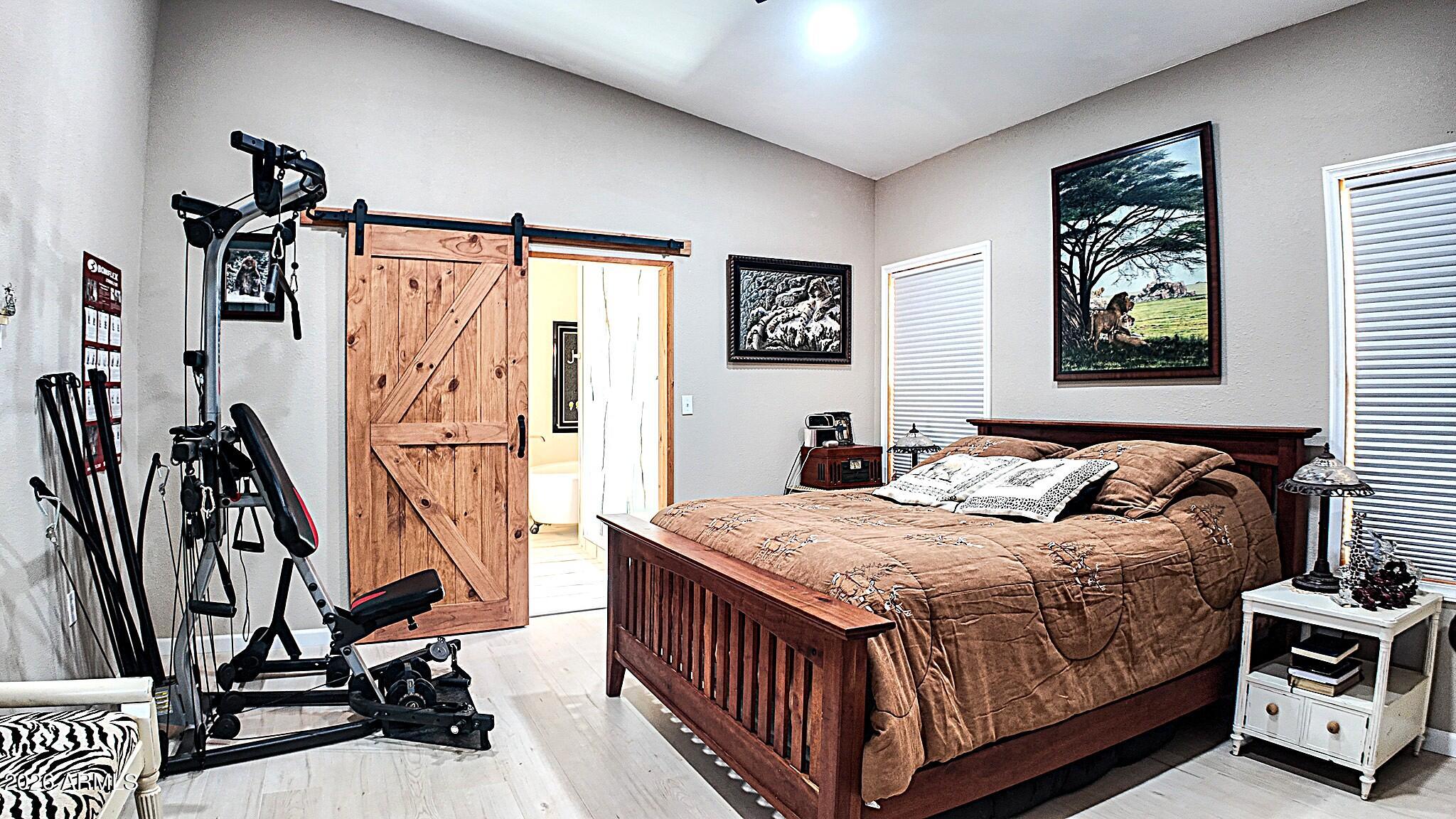 286 South Palm Road Pearce, AZ 85625 - Photo 12 of 38 palm master bedrm