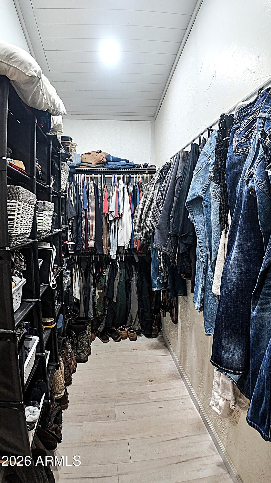 286 South Palm Road Pearce, AZ 85625 - Photo 19 of 38 palm master closet