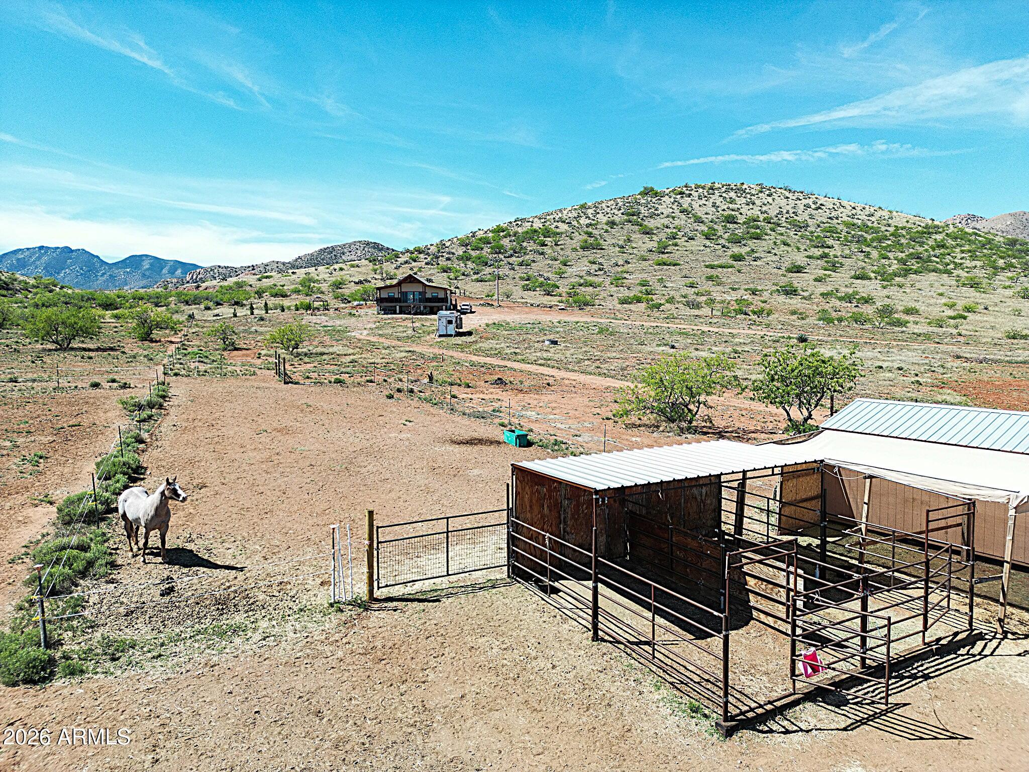 286 South Palm Road Pearce, AZ 85625 - Photo 25 of 38 Horse facility