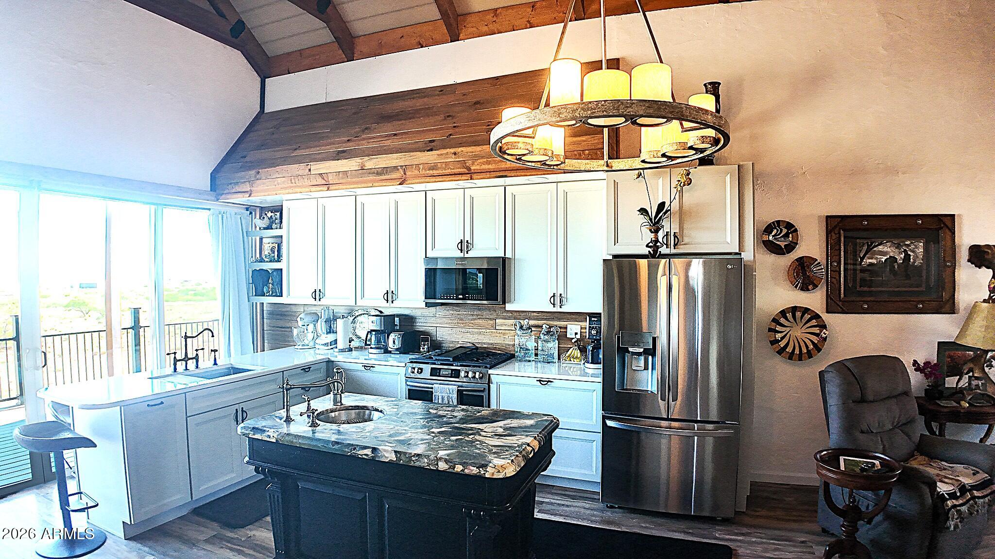 286 South Palm Road Pearce, AZ 85625 - Photo 6 of 38 palm kitchn 3