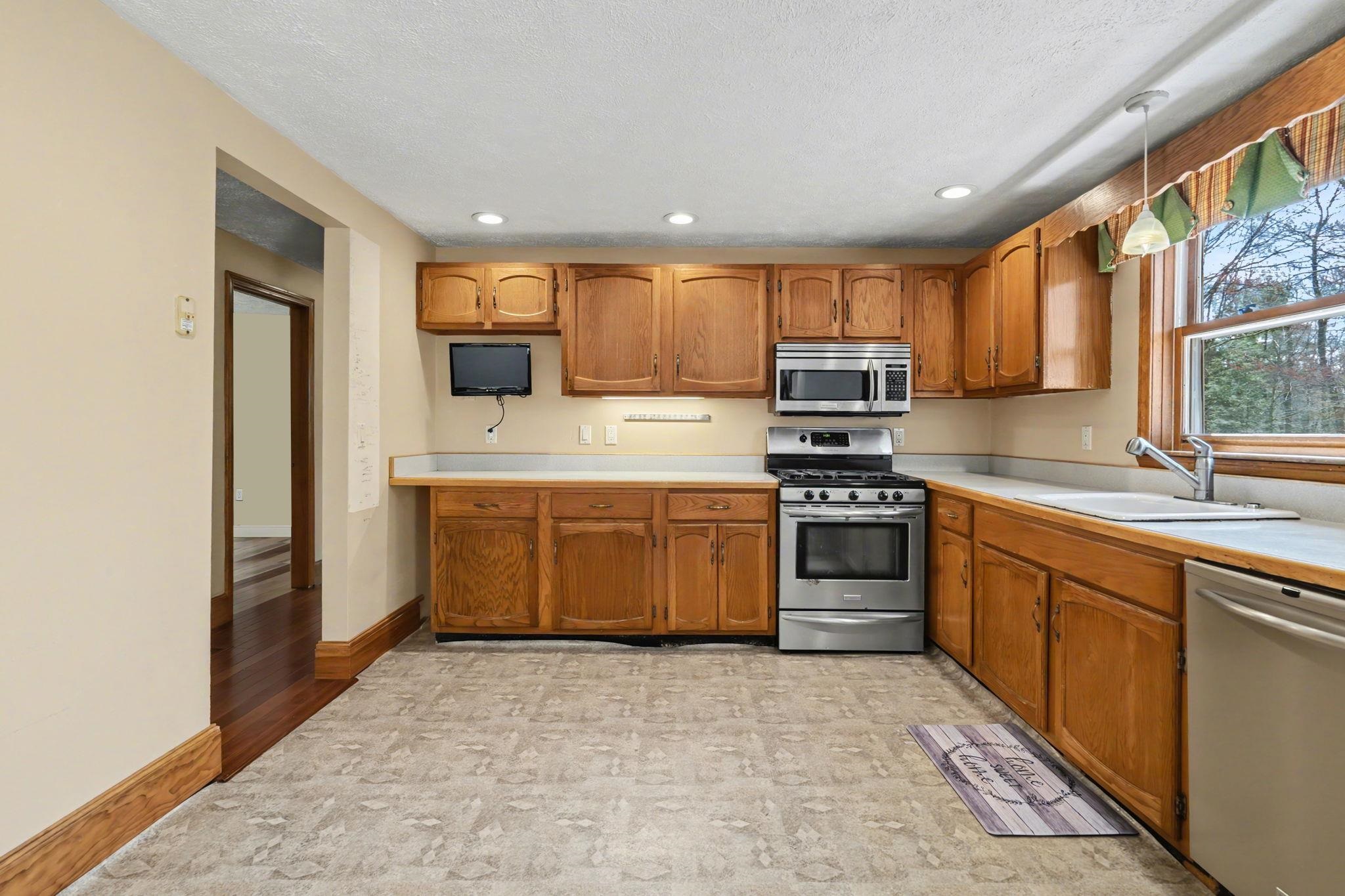 22 Birch Drive Rindge, NH 03461 - Photo 11 of 45 Gallery Image 11