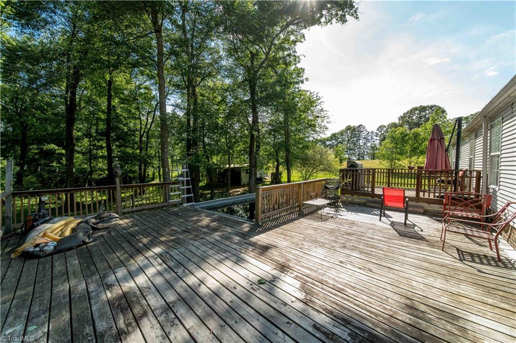 5925 Bob's Lake Road Hamptonville, NC 27020 - Photo 29 of 31