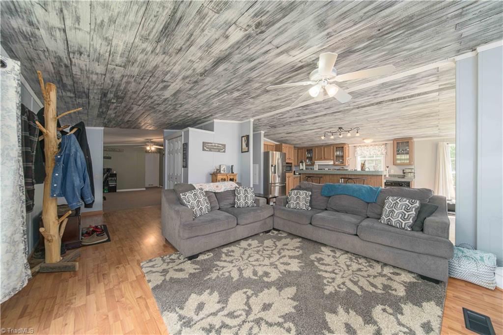 5925 Bob's Lake Road Hamptonville, NC 27020 - Photo 9 of 31