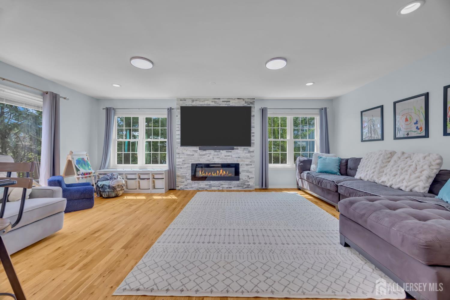 44 Rozalyn Lane Old Bridge, NJ 08879 - Photo 17 of 44