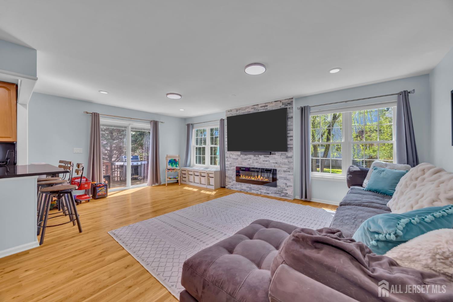 44 Rozalyn Lane Old Bridge, NJ 08879 - Photo 19 of 44