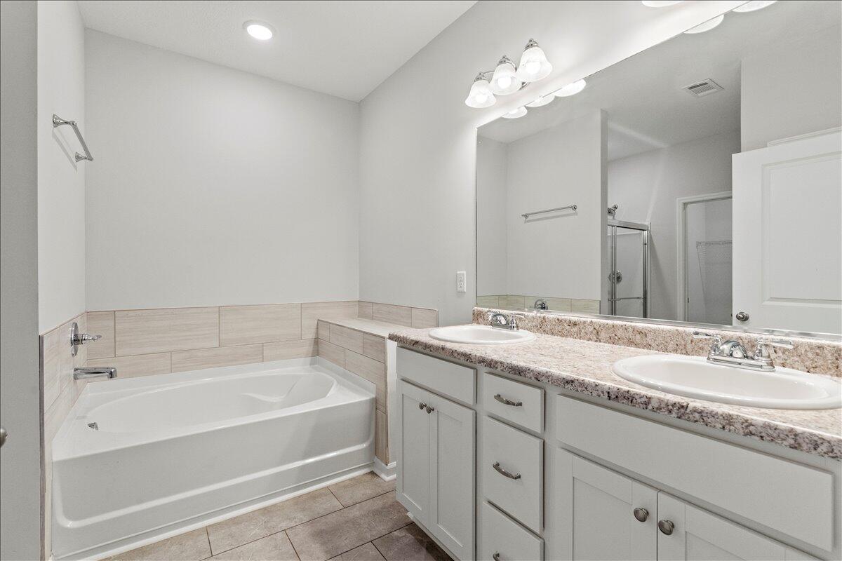 127 Copper Ridge Road Evans, GA 30809 - Photo 20 of 35 21-Owners Bath