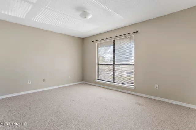 $150,000 | 295 Highpoint Drive, Diamondhead, MS 39525