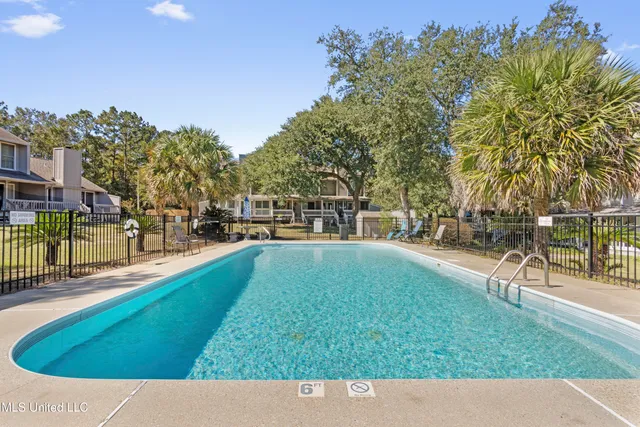 $150,000 | 295 Highpoint Drive, Diamondhead, MS 39525