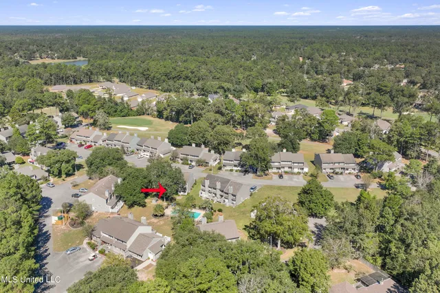 $150,000 | 295 Highpoint Drive, Diamondhead, MS 39525