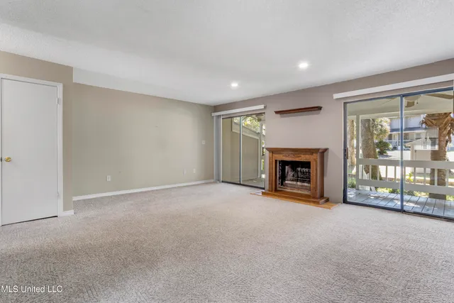 $150,000 | 295 Highpoint Drive, Diamondhead, MS 39525