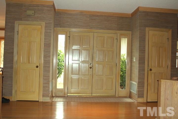 10700 Dunhill Terrace Raleigh, NC 27615 - Photo 3 of 16 a view of a bathroom
