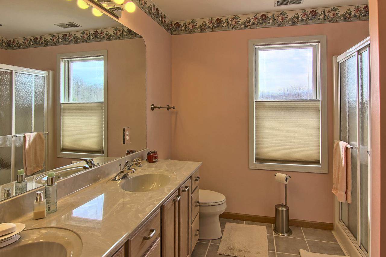 12683 Homestead Road Beulah, MI 49617 - Photo 12 of 37 1796115-11.JPG