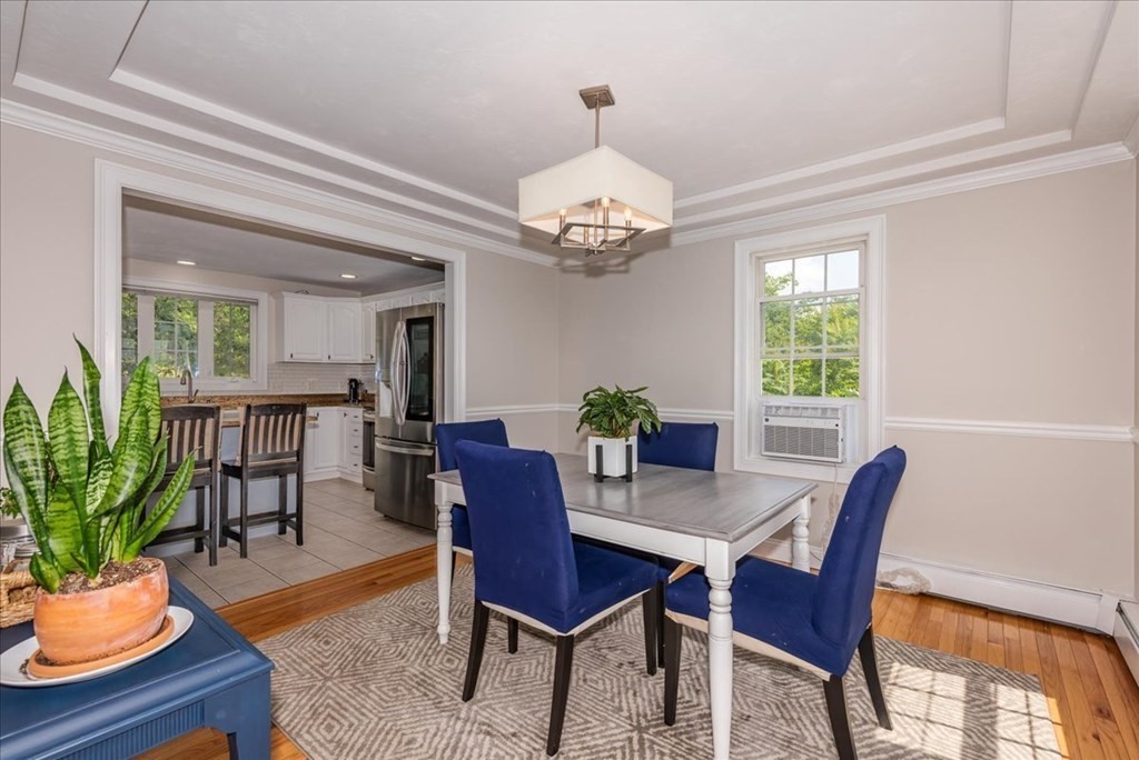 8 Winifreds Way Rutland, MA 01543 - Photo 12 of 41