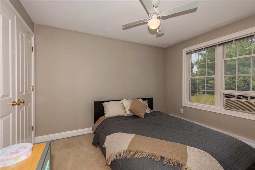 8 Winifreds Way Rutland, MA 01543 - Photo 27 of 41