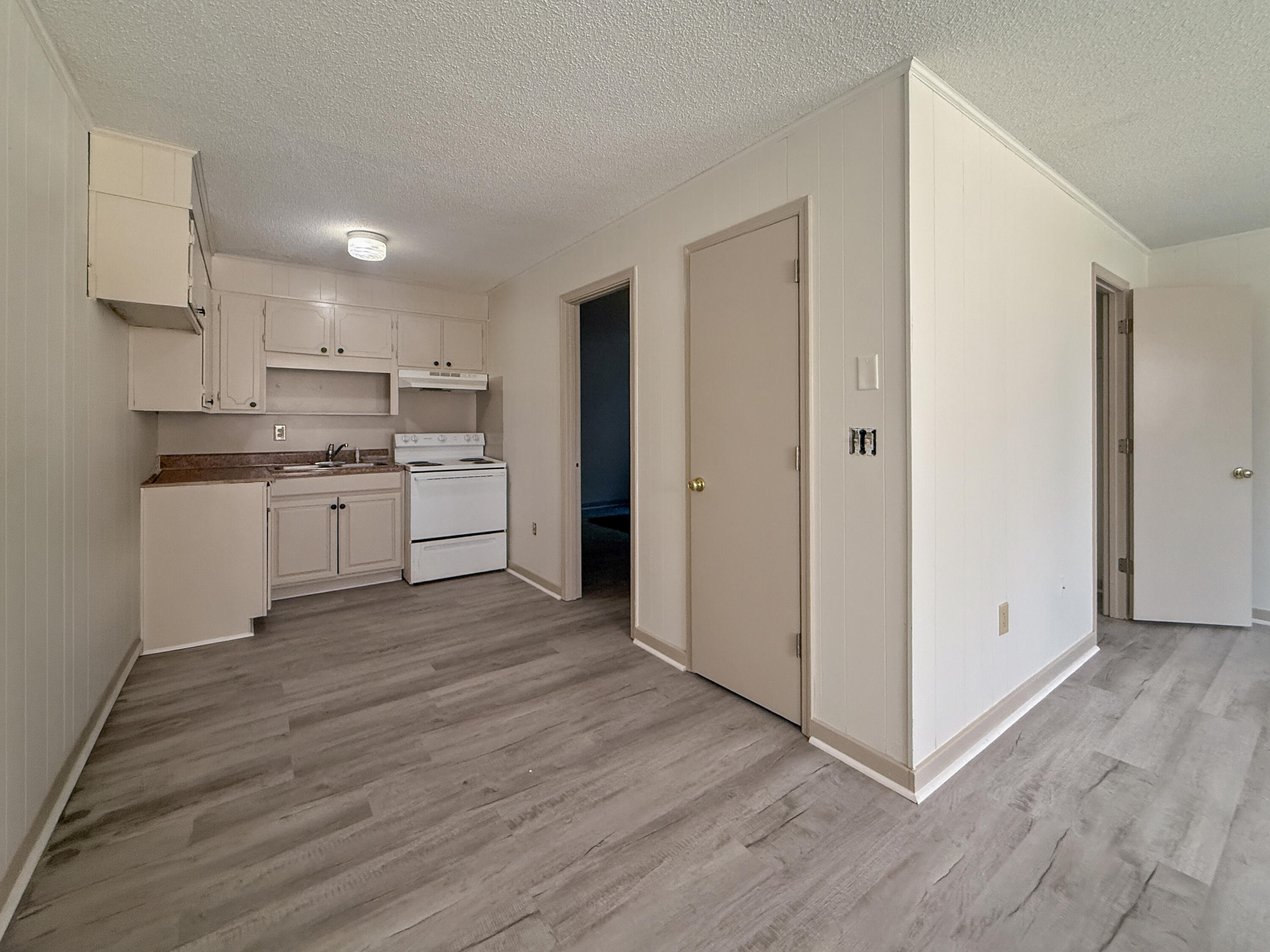 79 Ridgemont Circle Collinsville, VA 24078 - Photo 6 of 11 IMG_1391