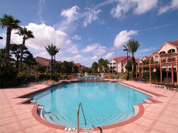 $1,400 | 4152 Central Sarasota Parkway, Unit 723, Sarasota, FL 34238