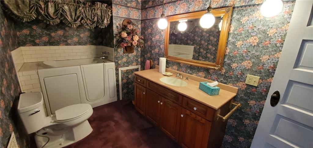 691 Mercer Road Beaver Falls, PA 15010 - Photo 22 of 25 Gallery Image 22