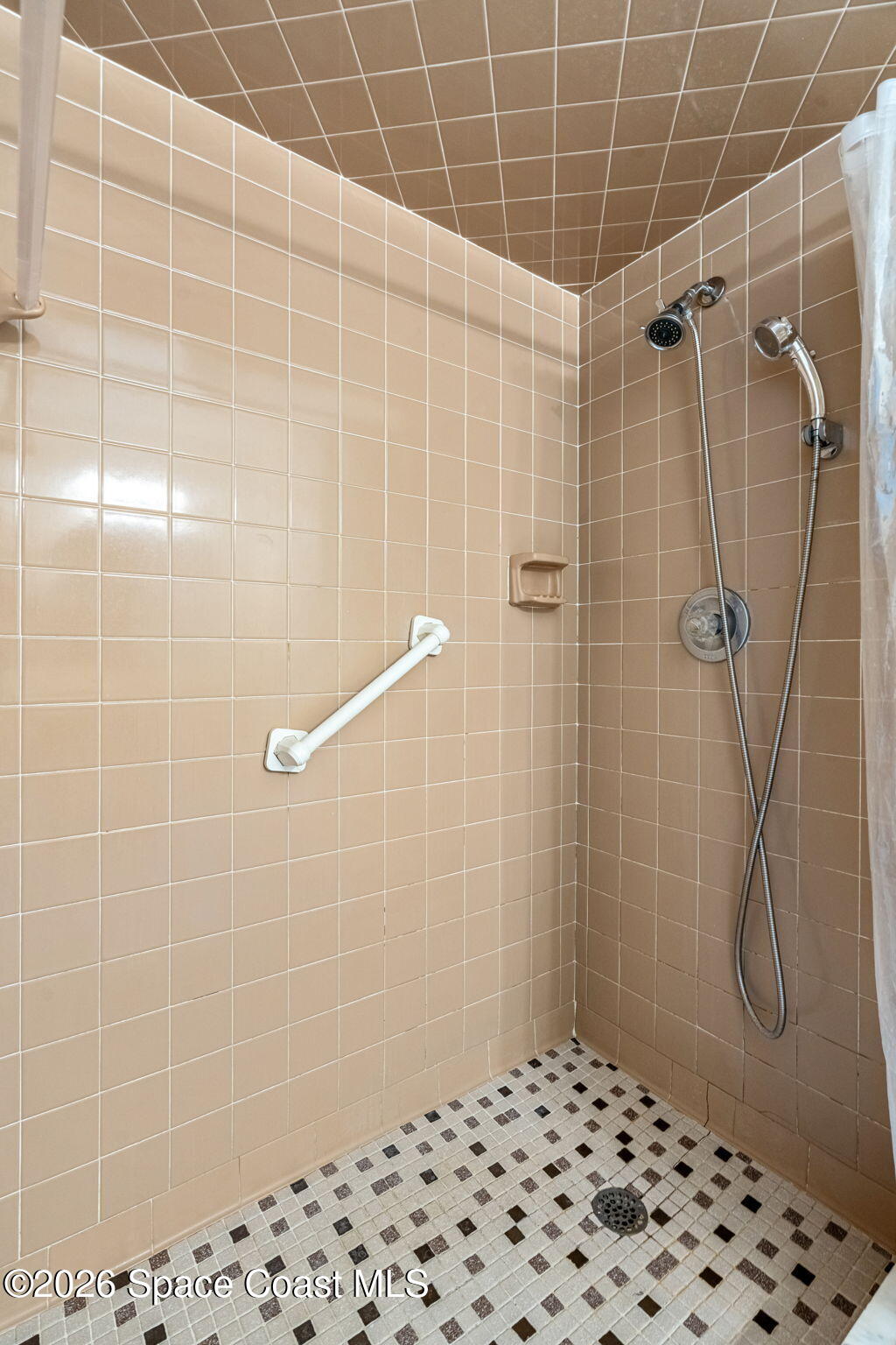 1871 Britt Road Cocoa, FL 32926 - Photo 17 of 30 Full Guest Bath