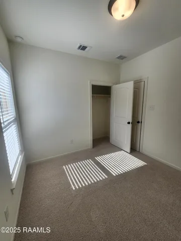 $1,600 | 208 Stockbridge Lane, Duson, LA 70529