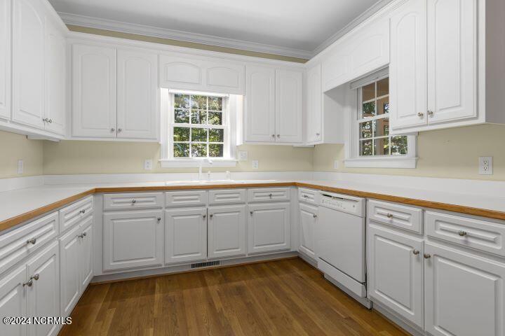4005 Lady Marian Road Wilson, NC 27896 - Photo 14 of 38 Kitchen