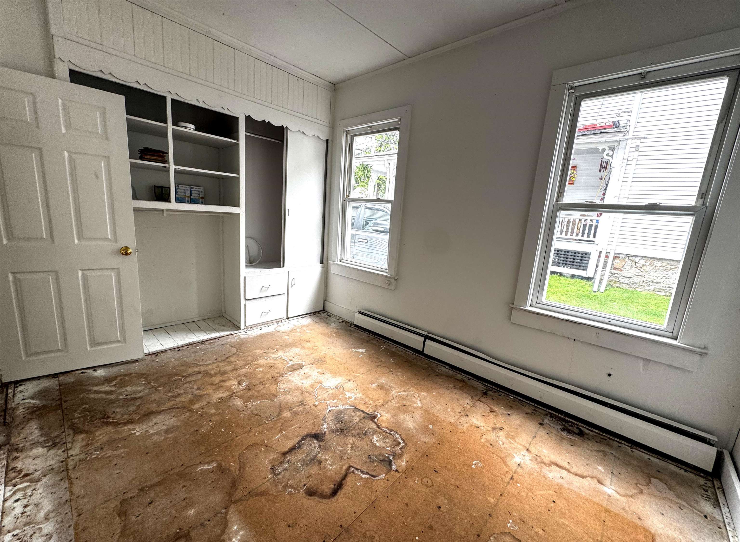 127 Dewey Street Bennington, VT 05201 - Photo 17 of 50
