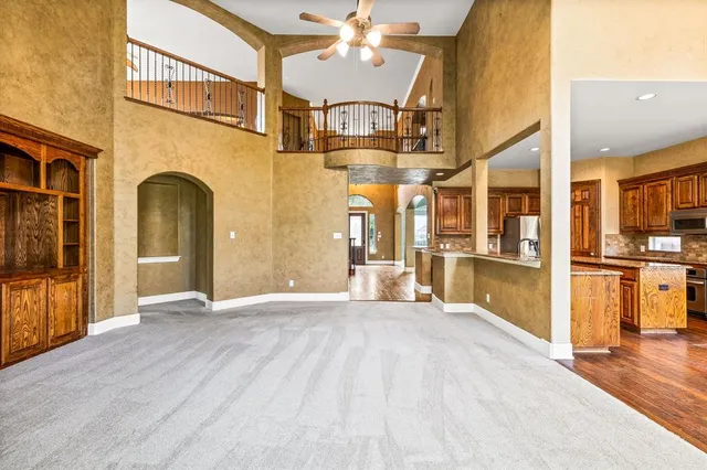 a view of a large building