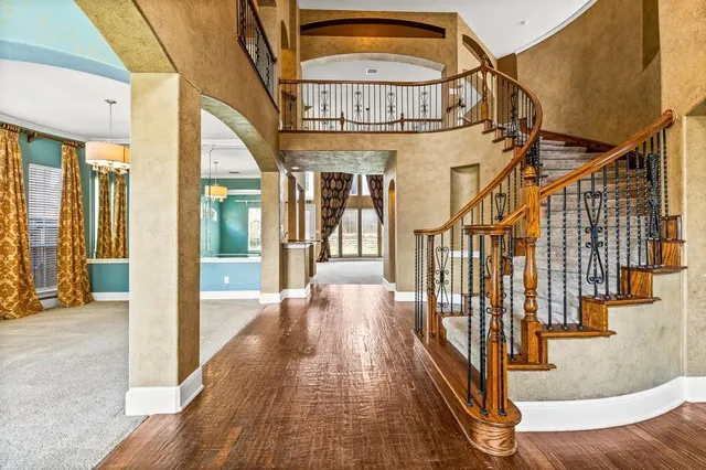 a view of a backyard of a house