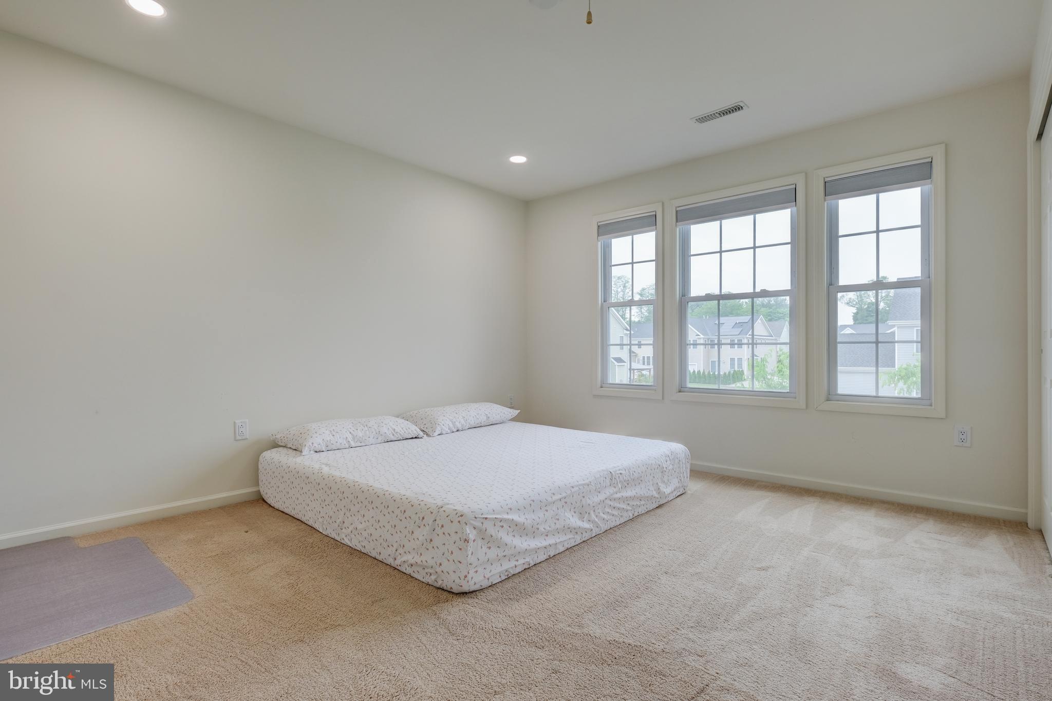 98 Applegate Way Chesterfield, NJ 08515 - Photo 53 of 69