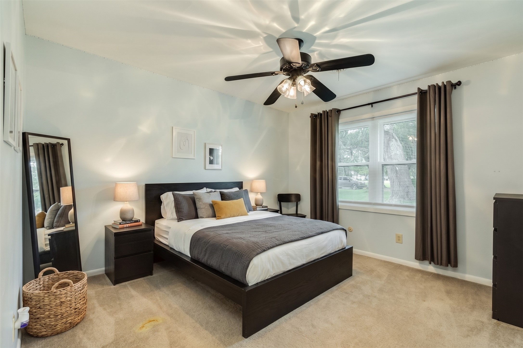 511 Edgewater Street Clute, TX 77531 - Photo 26 of 43