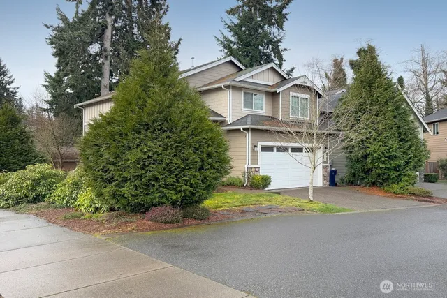 $3,300 | 2020 139th Street Southwest, Lynnwood, WA 98087