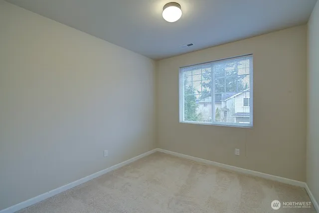 $3,300 | 2020 139th Street Southwest, Lynnwood, WA 98087