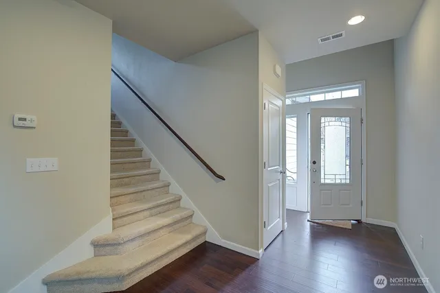 $3,300 | 2020 139th Street Southwest, Lynnwood, WA 98087