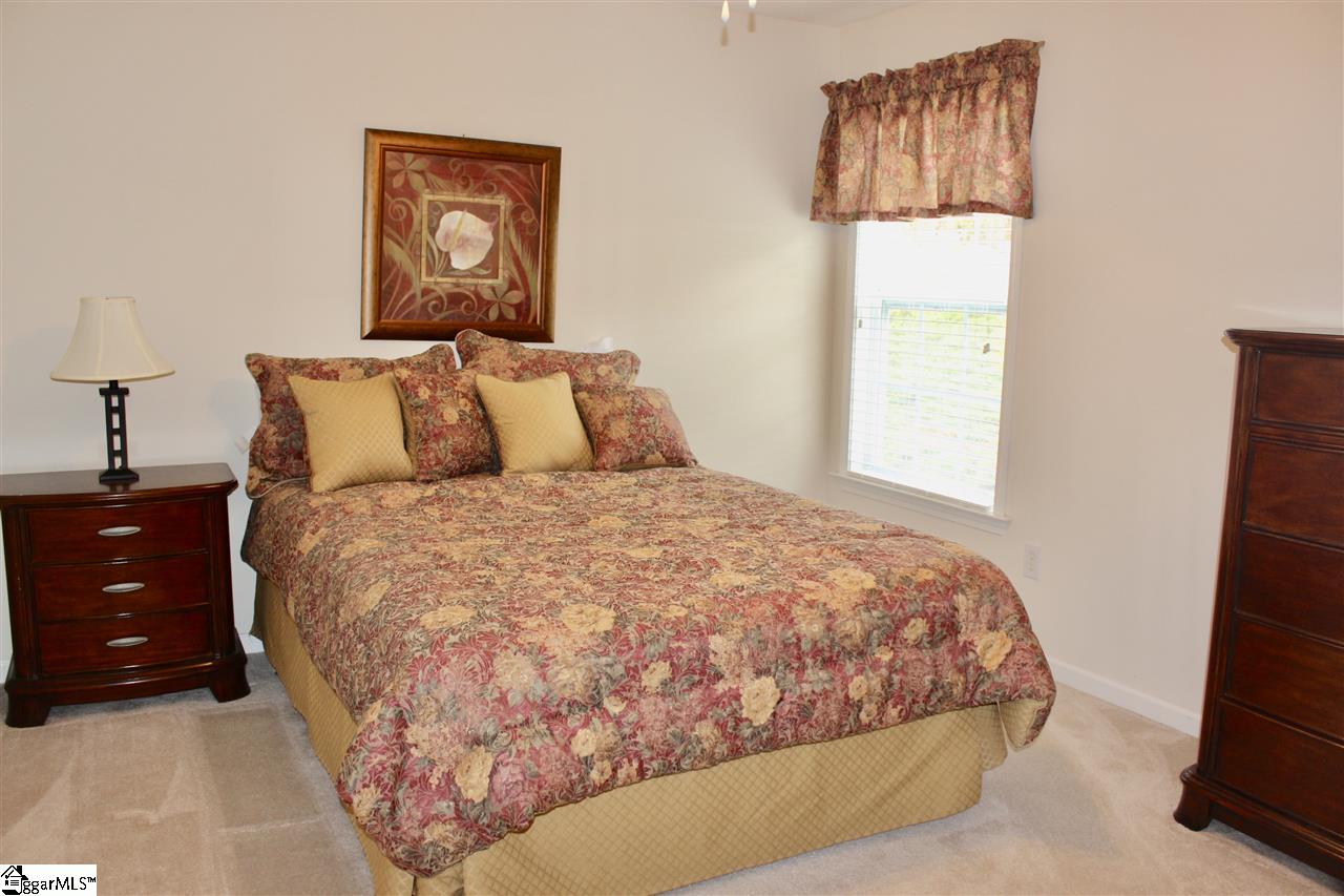 121 High Crest Court Simpsonville, SC 29681 - Photo 23 of 27 Gallery Image 23