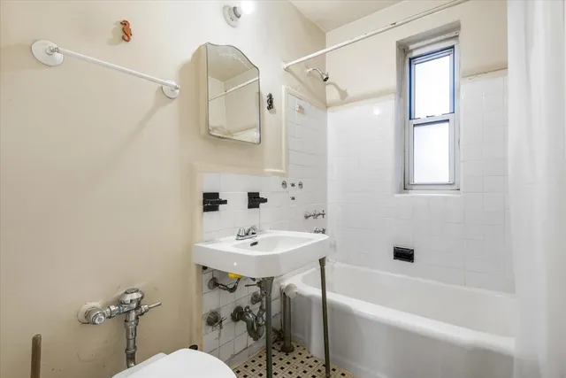 $389,000 | 34-41 85th Street, Unit 4S | Jackson Heights