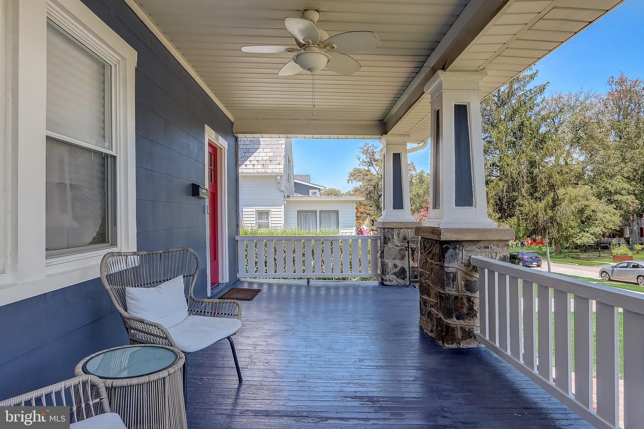 700 Brookwood Road Baltimore, MD 21229 - Photo 3 of 41